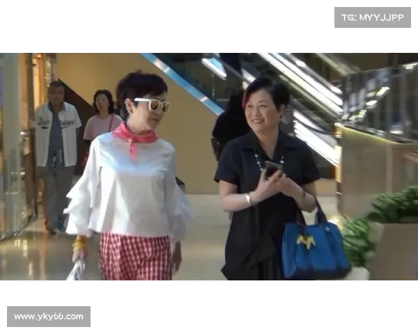 教你如何根据气质与场合选择最适合自己的时尚克隆装扮礼盒